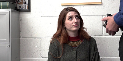 Thieving girl will have to get nude and blow the cop for her freedom