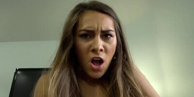 Bratty Sis - Catching Step Bro with A Boner S11:E4