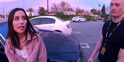 Thickumz - Sexy Vlogger Babe Flashes Big Booty in Public