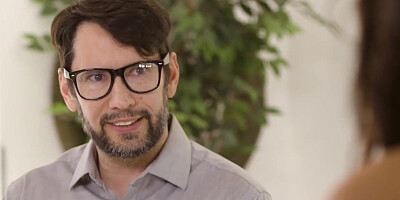 Kinky Spa - Naughty Babe Violet Starr Gives The New Client The Full Body Treatment The Spa Can Offer