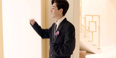 DADDY4K. Cute blonde and grooms hot daddy have affair in the bedroom