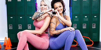 Twistys featuring Ryan Reid's lesbian sex