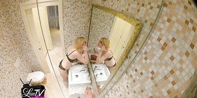 Superb Baby Doll's Butt Action