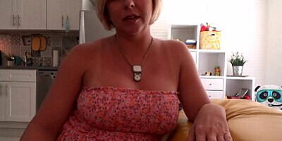 With Ms. Brianna - Brianna Beach - Step Mom Comes First