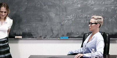 Lustful Ryan and Carter's girl on girl xxx