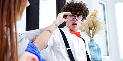 Naughty Holly Lace's doggystyle trailer