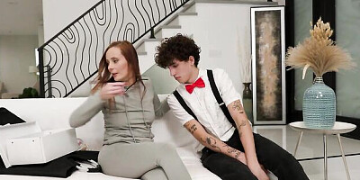 Naughty Holly Lace's doggystyle trailer