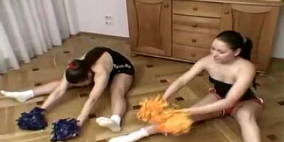 TWINS! Lesbian Cheerleaders Kiss Rim Finger Plaything Hairy Teen