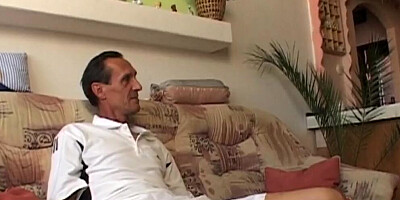 Two depraved mature ladies are fucking with guy in 3some