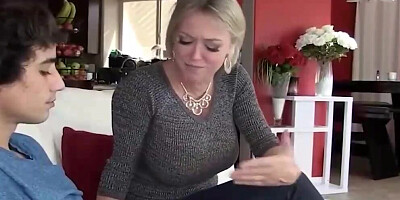 Stepson Is Leaving Home, But Stepmother Gives Her Pussy To Stay