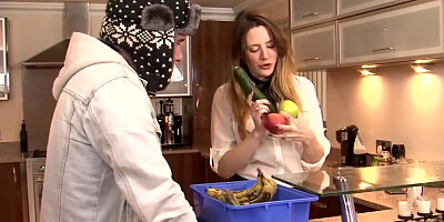 Naughty cougar sucks a dick and gets fucked in the kitchen
