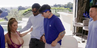 Busty Mature - Kianna Dior