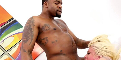 Blonde cougar Leya Falcon is brutally fucked by Rome Major