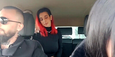 Ladymuffin and Ghosthardwave play sluts in the car