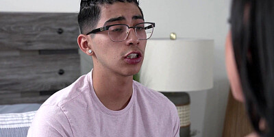 MomWantsTo Breed - Jennifer White