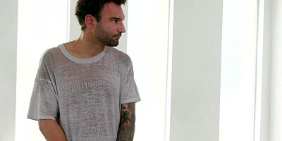 Bubble Butt Masseuse Helps On A Broken Down Man