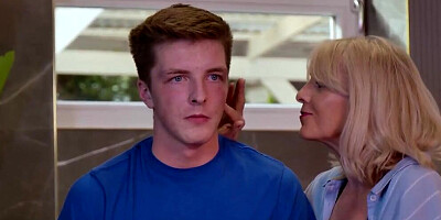 MATURE4K. Moms Twisted Game