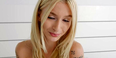 TINY BLONDE TEEN STEP DAUGHTER LOVES DADDY CREAMPIES
