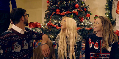 Christmas party turns into an FFM threesome between aroused young cousins