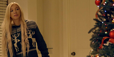 Christmas party turns into an FFM threesome between aroused young cousins