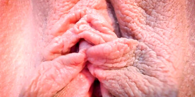 Dana Play with her Large Pussy Lips (Closeup Extreme Detail 1080p)