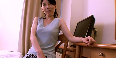 Asian woman came long before the dude fucked her and creamed her