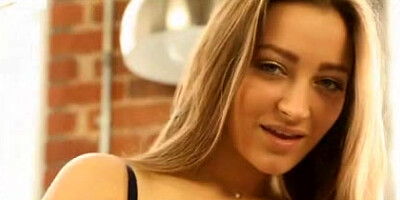Dani Daniels hot beaver