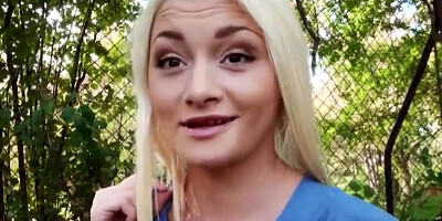 Amateur blonde Czech babe Alive Bell slammed for cash
