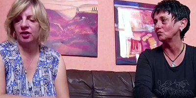 Two depraved mature ladies sharing a dick in this threesome