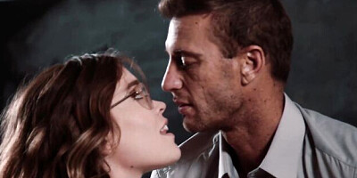 Ryan Mclane and Katie Kush's babe scene by Adult Mobile
