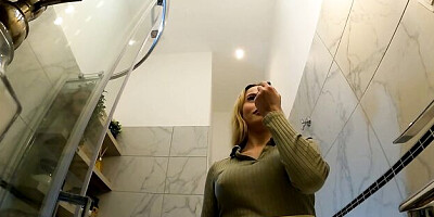 Watch extraordinary bunny's trailer