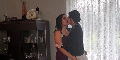 Lesbian Best Friends Wanilianna & Jenny Fooling Around With Each Other