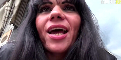 Hot Slut Floriana Banged Deep In Her Italian Twat By Mature Penis - AMATEUR EURO