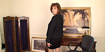 Lynn Naughty Secretary