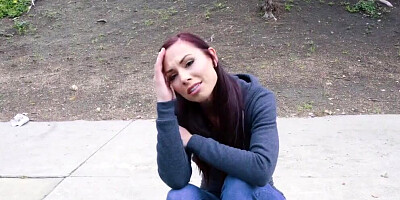 Porn queen Aidra Fox gets obliderated by huge dick