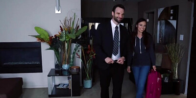Porn queen Aidra Fox gets obliderated by huge dick