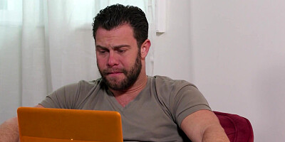 Babe with perfect ass Liv Revamped provides a massage to remember