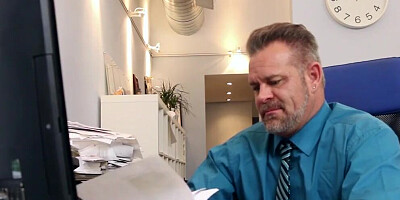 Naught Teen Seduces Stepdaddy At Work