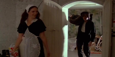 Naughty maids are having kinky sex in La Servante Perverse a vintage French porn flick