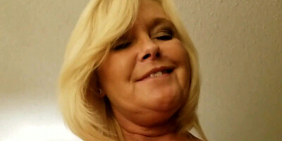 Slutty blonde mature plays some kinky games with that cameraman