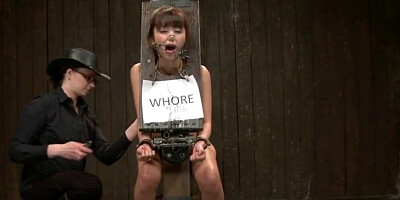 Device Bondage Marica Hase