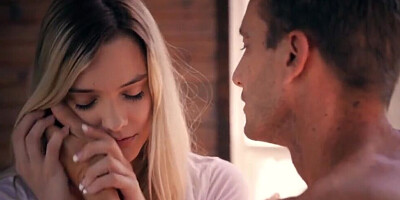 Pretty teen girl wanted to bang her handsome stepdad for a long time