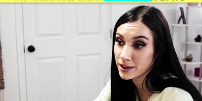 GIRLSWAY - I Massaged My Bestie's Hot Stepsister Lily Larimar, It Ended Up With Extreme Scissoring!