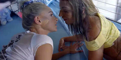 Step Sis Eats BFFs Creampie Pussy as Payback for Naughty Tricks S6:E2