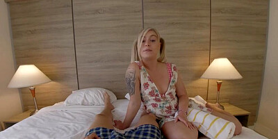 Slutty blonde sucks stepbrother's morning wood and gives a handjob