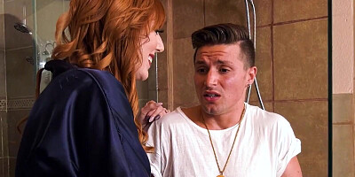 Slutty redhead cougar Lauren Phillips is fucking with plumber Jay Romero