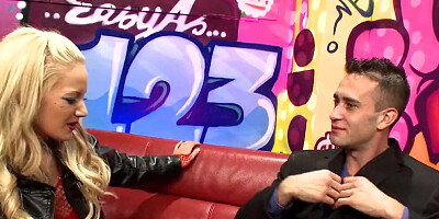 Blonde cutie doesn't need more than his hard dick