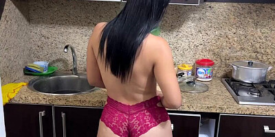 I Found My Stepmother Cooking In A Bikini With Her Huge Ass And I Stayed To Help Her - My Stepson Got A Boner When He Saw My Ass