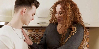 SHAME4K. He seduced and owned stepmom's friend with curly-hair Tanya Foxxx