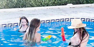 Explosive Kate Quinn and Sofi Noir's curvy sex